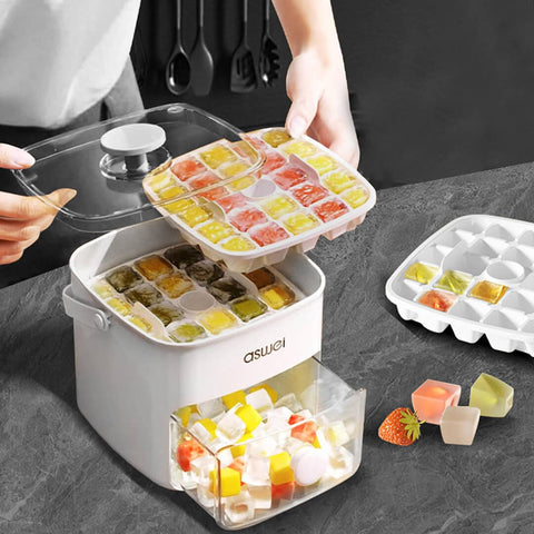 Press & Store Ice Cube Maker