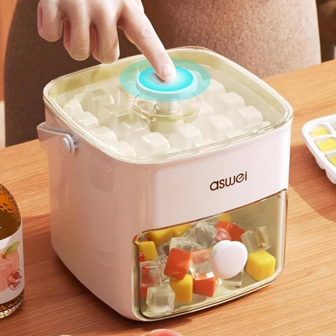 Press & Store Ice Cube Maker