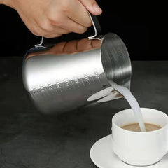 Milk frothing jug for coffee