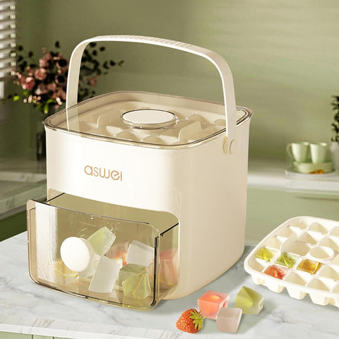 Press & Store Ice Cube Maker